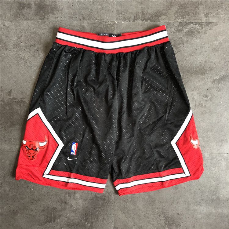 Men NBA Chicago Bulls Black Nike Shorts 04161->chicago bulls->NBA Jersey